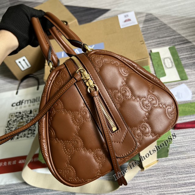 Gucci官網新款壓花G全皮肩背女包 古馳GG絎縫皮革手提包702242 gqy4630